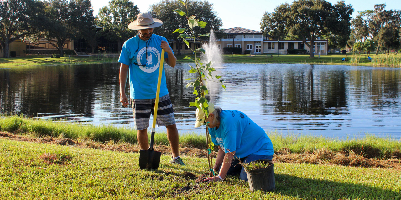 LSSC partners with Lake Cares Food Pantry for food distribution during 2021 Lakehawk Service Day